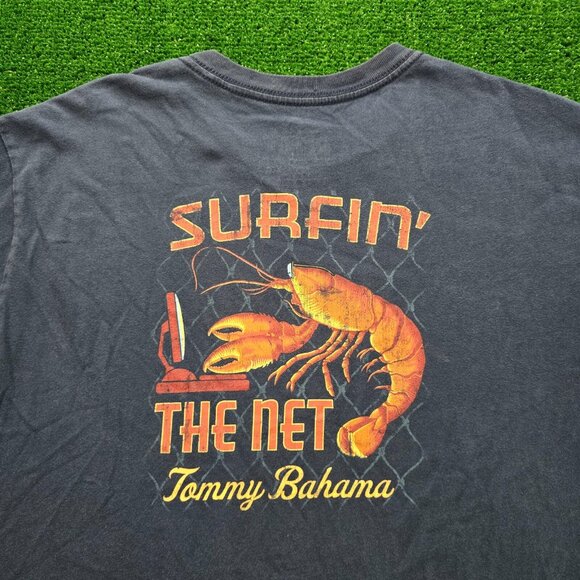 Tommy‎ Bahama Relax Tshirt Men Large Blue Short Sleeve Lobster Surfin' the Net - Picture 9 of 9